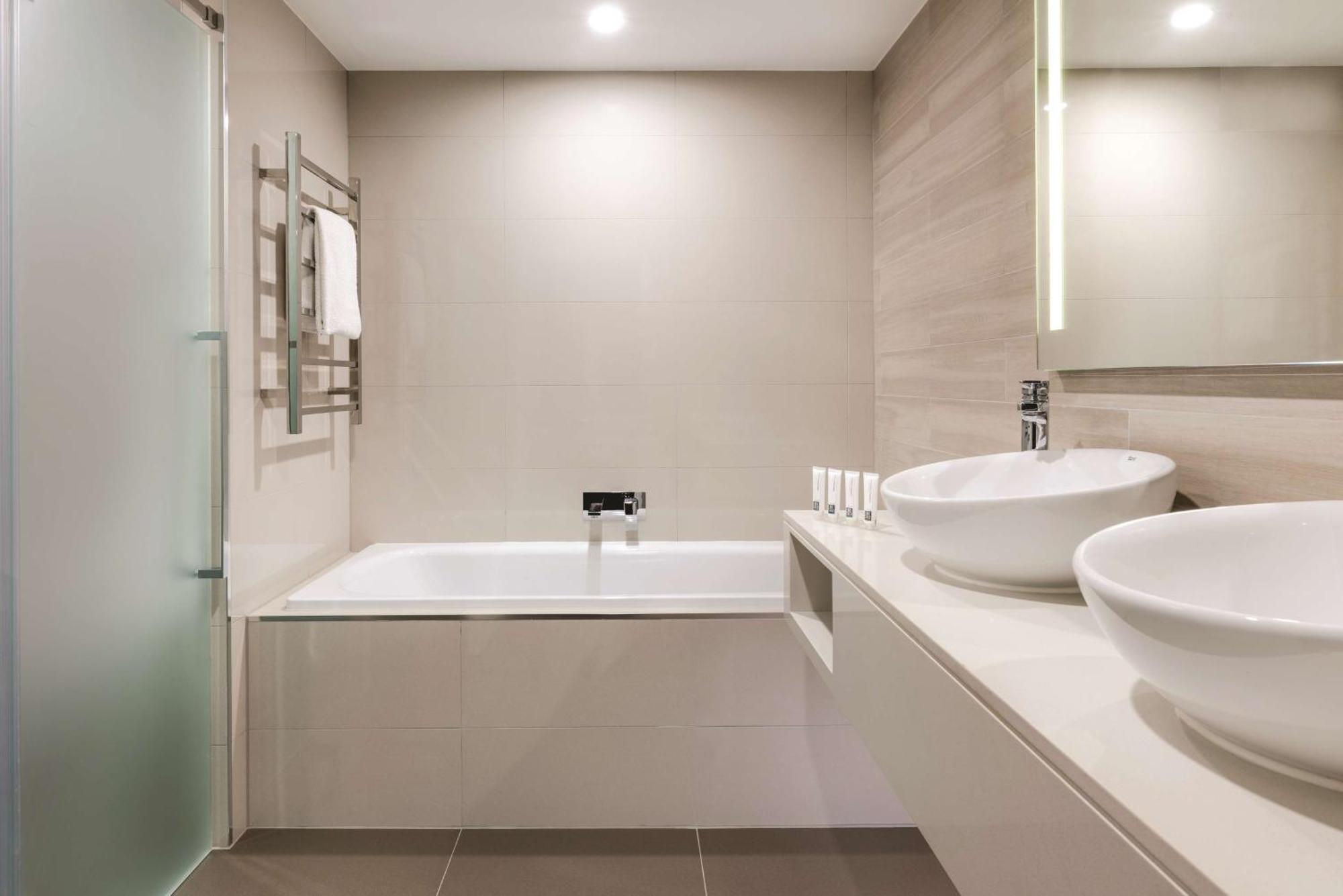 Vibe Hotel Subiaco Perth Exterior foto